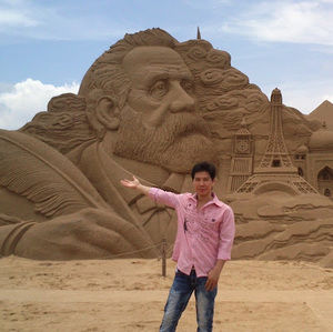 Meet your Posher, Quang